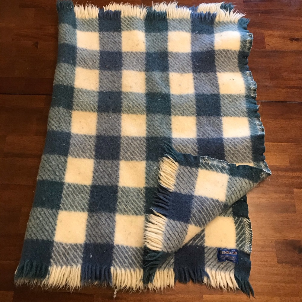 Vtg Pendleton Wool USA Made Stadium Picnic Blanket